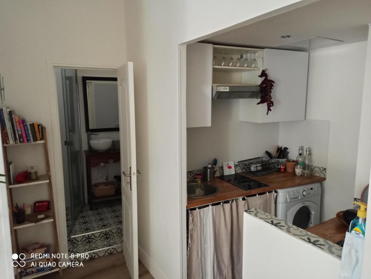 Joli Appartement Nicois En Bord De Mer Ница Екстериор снимка