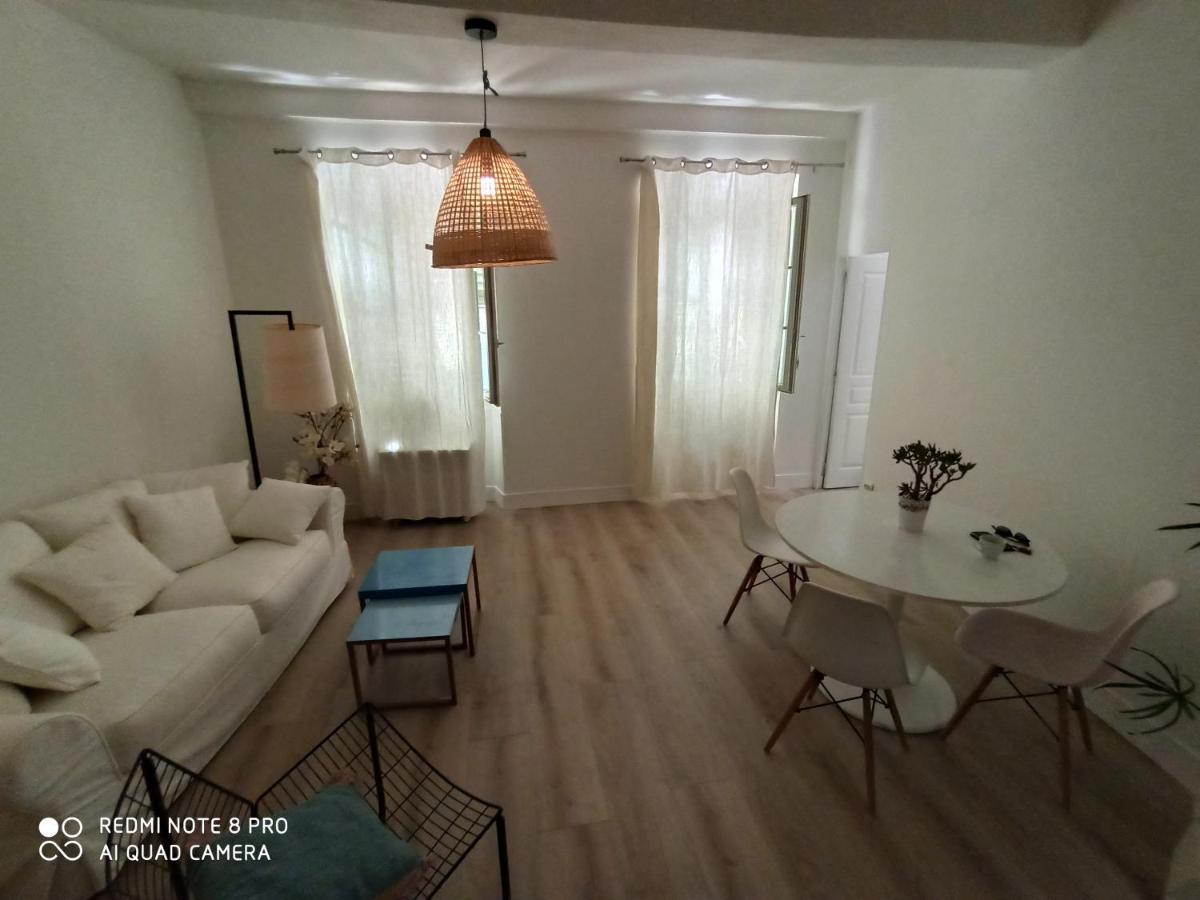 Joli Appartement Nicois En Bord De Mer Ница Екстериор снимка